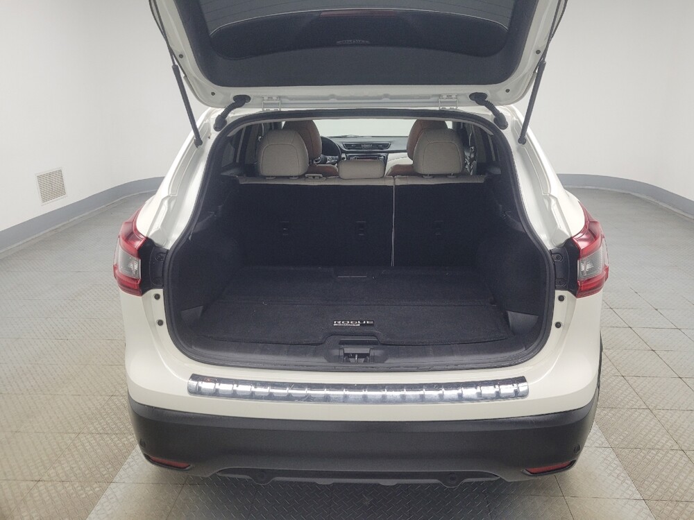2020 Nissan Rogue Sport in Indianapolis, IN 46222 - 18144087 29