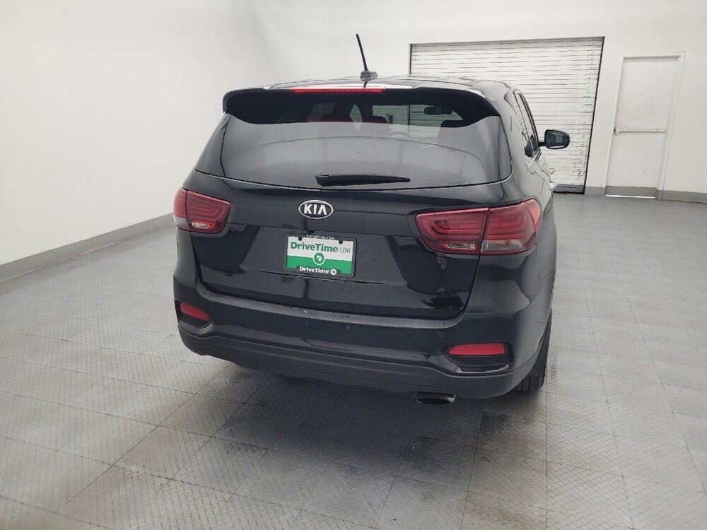 2020 Kia Sorento in Salem, VA 24153 - 18144092 7