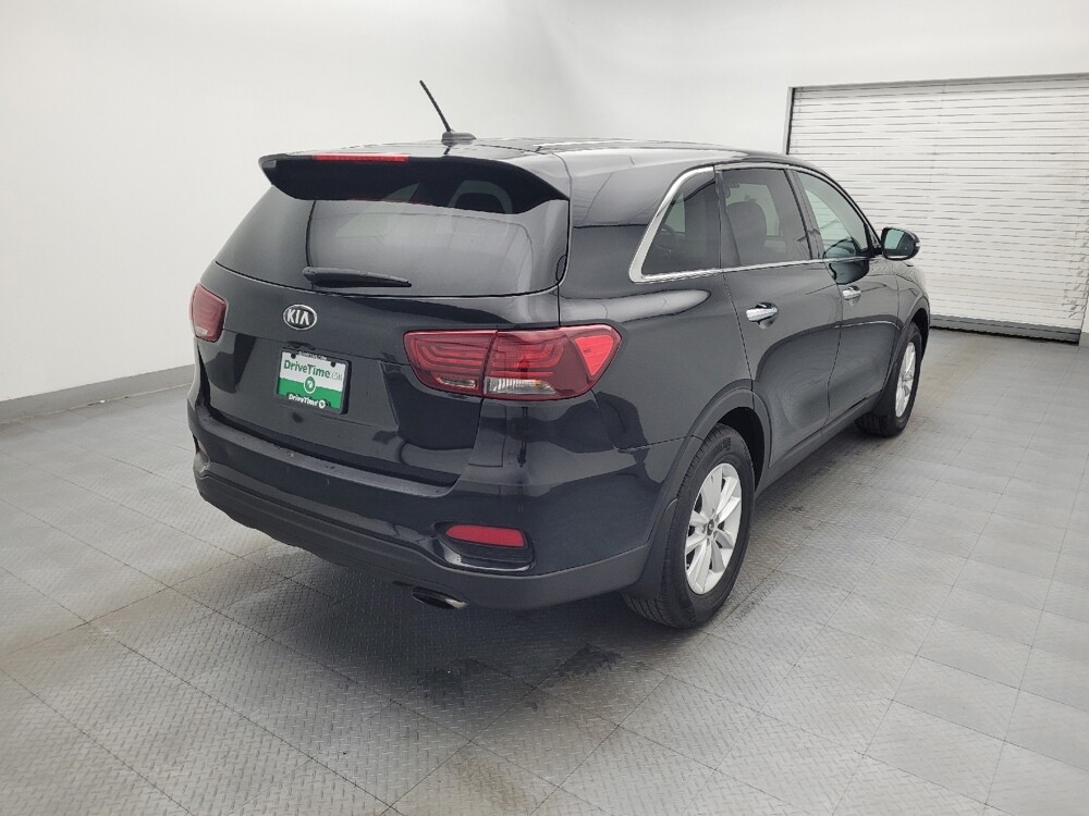 2020 Kia Sorento in Salem, VA 24153 - 18144092 9