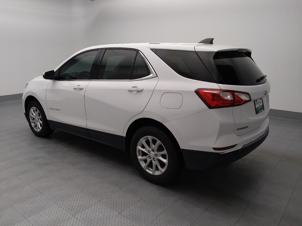 2019 Chevrolet Equinox in Topeka, KS 66611 - 18144104 3