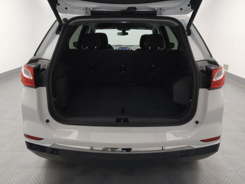 2019 Chevrolet Equinox in Topeka, KS 66611 - 18144104 29