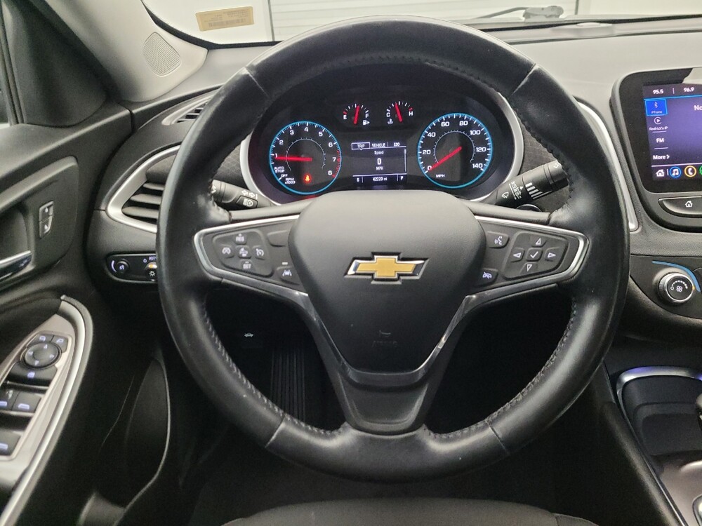 2021 Chevrolet Malibu in Phoenix, AZ 85022 - 18144105 22