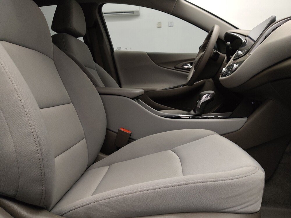 2025 Chevrolet Malibu in Arlington, TX 76011 - 18144106 21