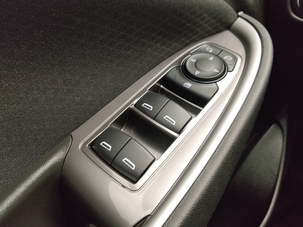 2022 Chevrolet Malibu in Gladstone, MO 64118 - 18144113 27