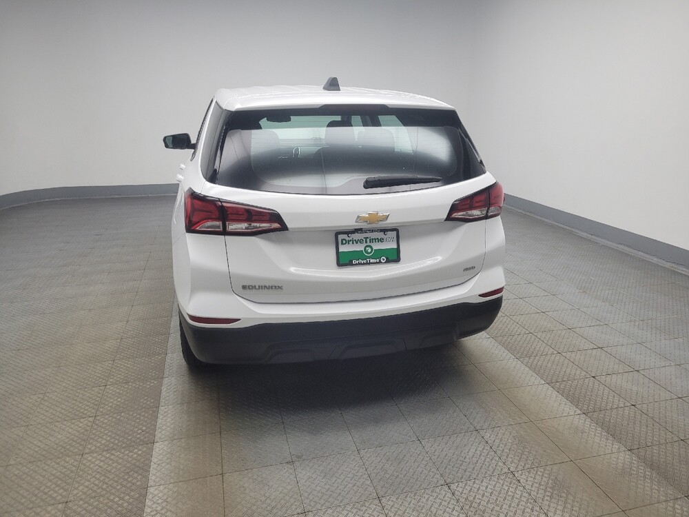 2022 Chevrolet Equinox in Indianapolis, IN 46222 - 18144123 6