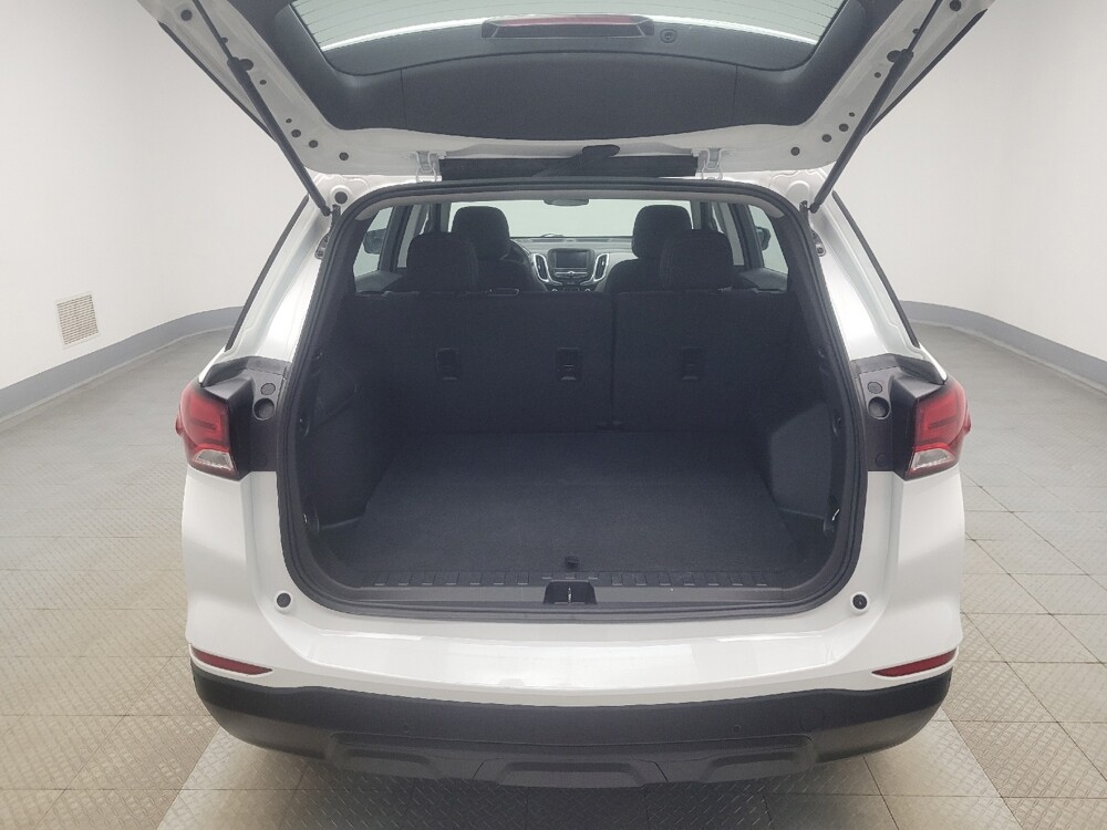 2022 Chevrolet Equinox in Indianapolis, IN 46222 - 18144123 29