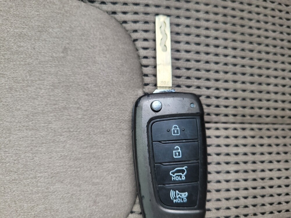 2019 Hyundai Santa Fe in Allentown, PA 18103 - 18144125 32