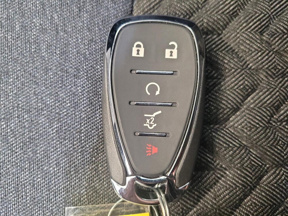 2023 Chevrolet Equinox in Toledo, OH 43617 - 18144138 32