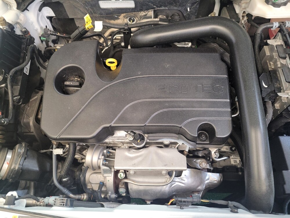 2023 Chevrolet Equinox in Toledo, OH 43617 - 18144138 30