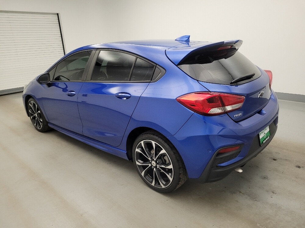 2019 Chevrolet Cruze in Toledo, OH 43617 - 18144141 3