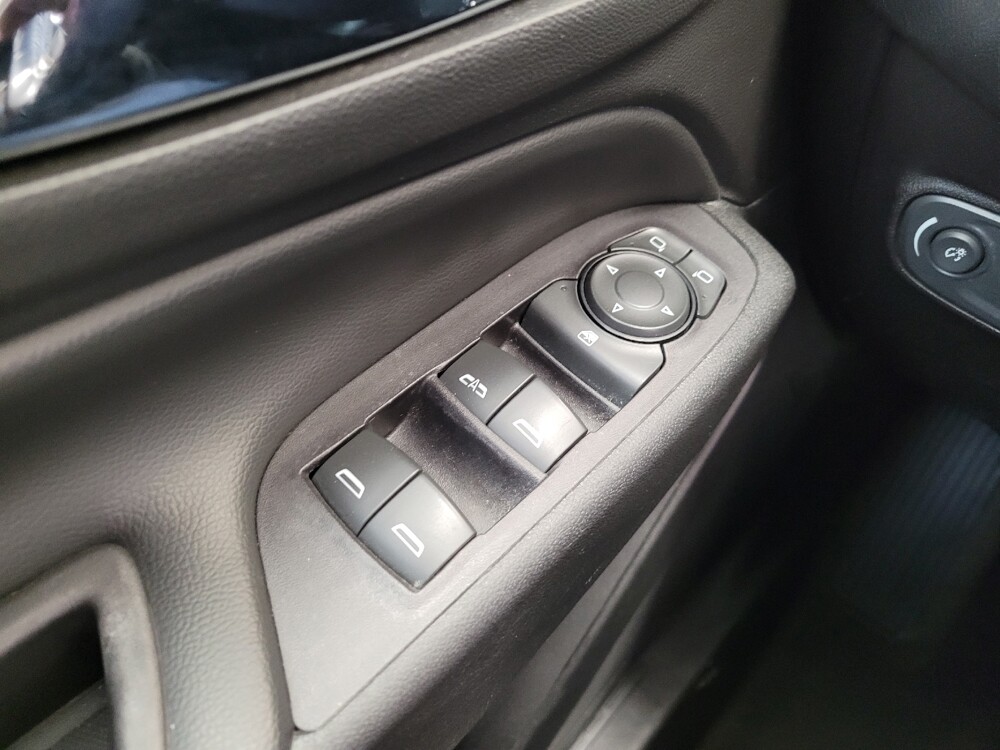 2019 Chevrolet Equinox in Columbus, OH 43228 - 18144142 27