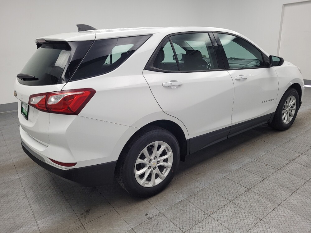 2018 Chevrolet Equinox in Madison, TN 37115 - 18144152 9