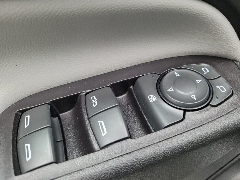 2018 Chevrolet Equinox in Madison, TN 37115 - 18144152 27