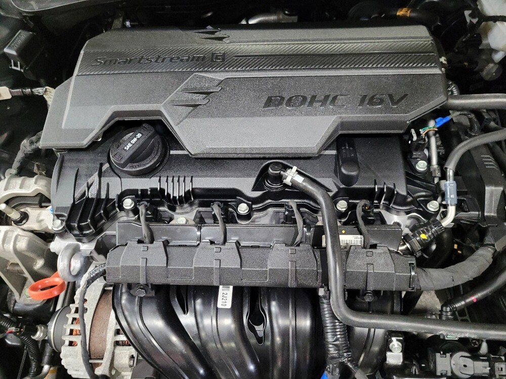 2024 Hyundai Elantra in Williamstown, NJ 8094 - 18144156 30
