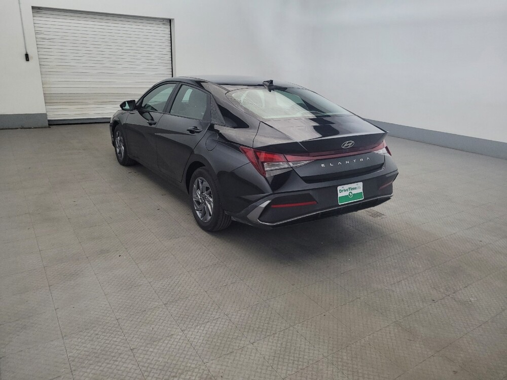 2024 Hyundai Elantra in Williamstown, NJ 8094 - 18144156 5