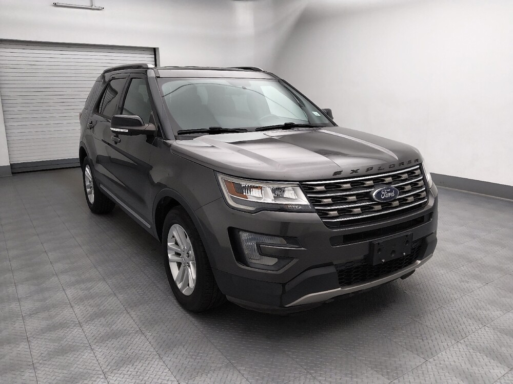 2017 Ford Explorer in Independence, MO 64055 - 18144158 13