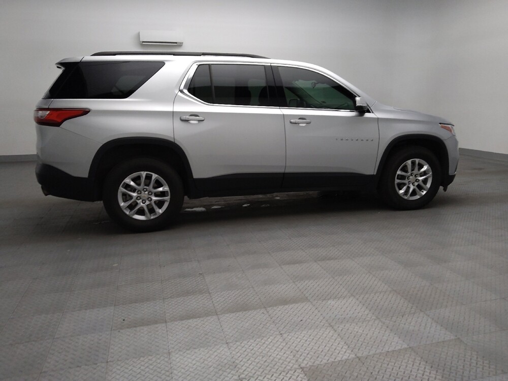 2019 Chevrolet Traverse in Lewisville, TX 75067 - 18144159 10