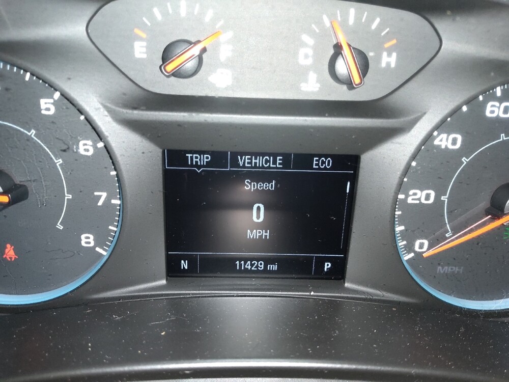 2019 Chevrolet Equinox in Grand Rapids, MI 49508 - 18144164 23