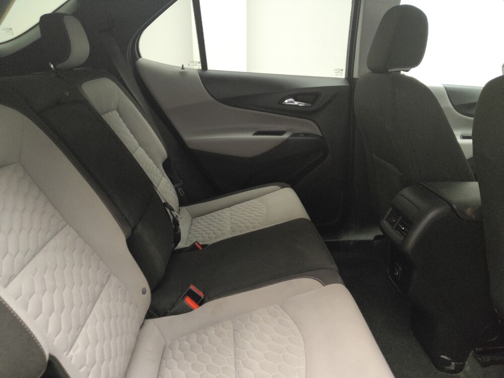 2019 Chevrolet Equinox in Grand Rapids, MI 49508 - 18144164 19
