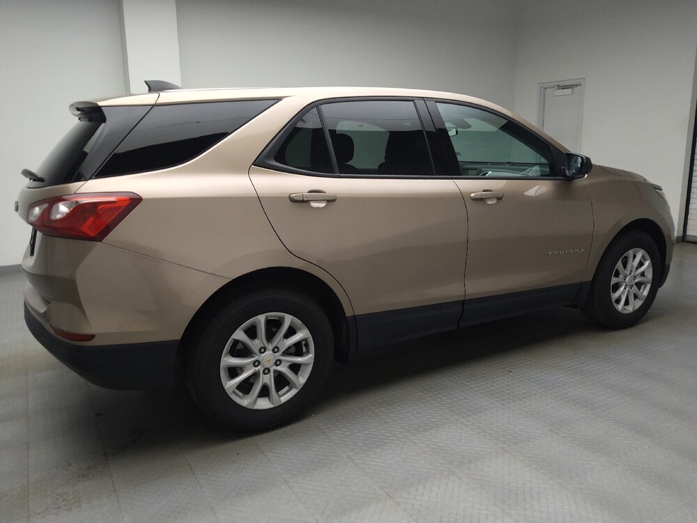 2019 Chevrolet Equinox in Grand Rapids, MI 49508 - 18144164 10