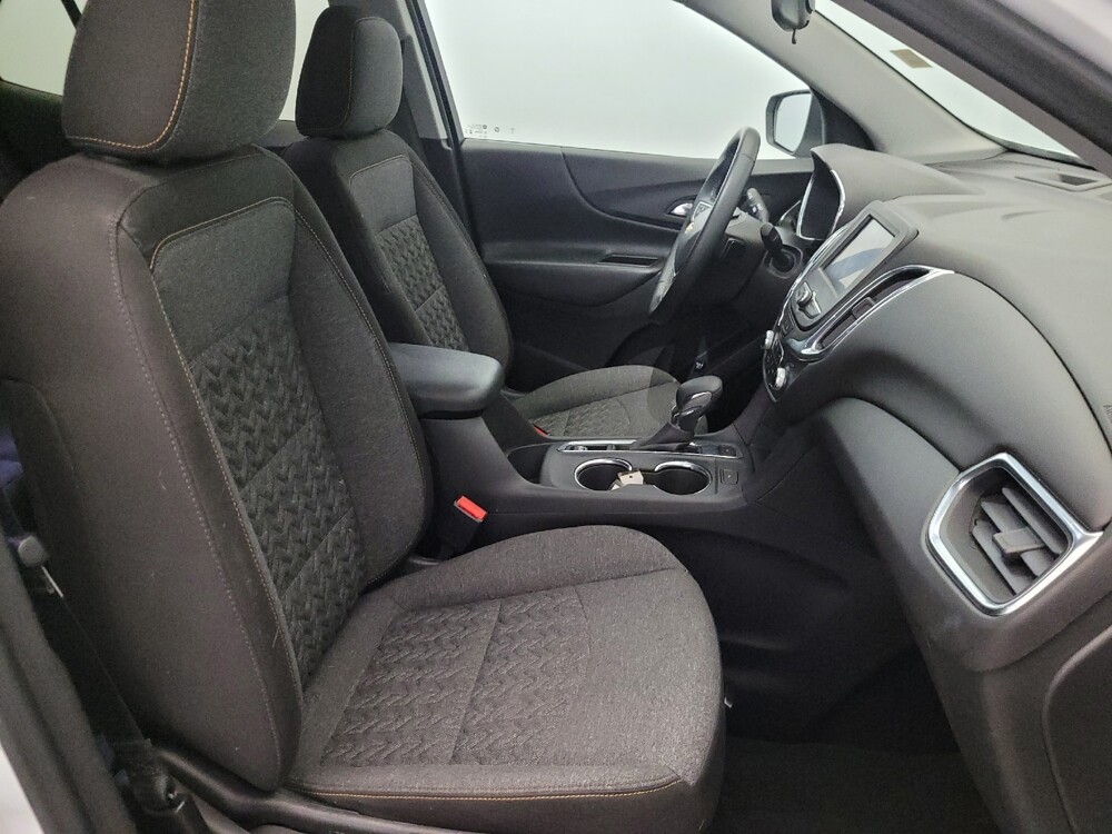 2023 Chevrolet Equinox in Plymouth Meeting, PA 19462 - 18144166 21
