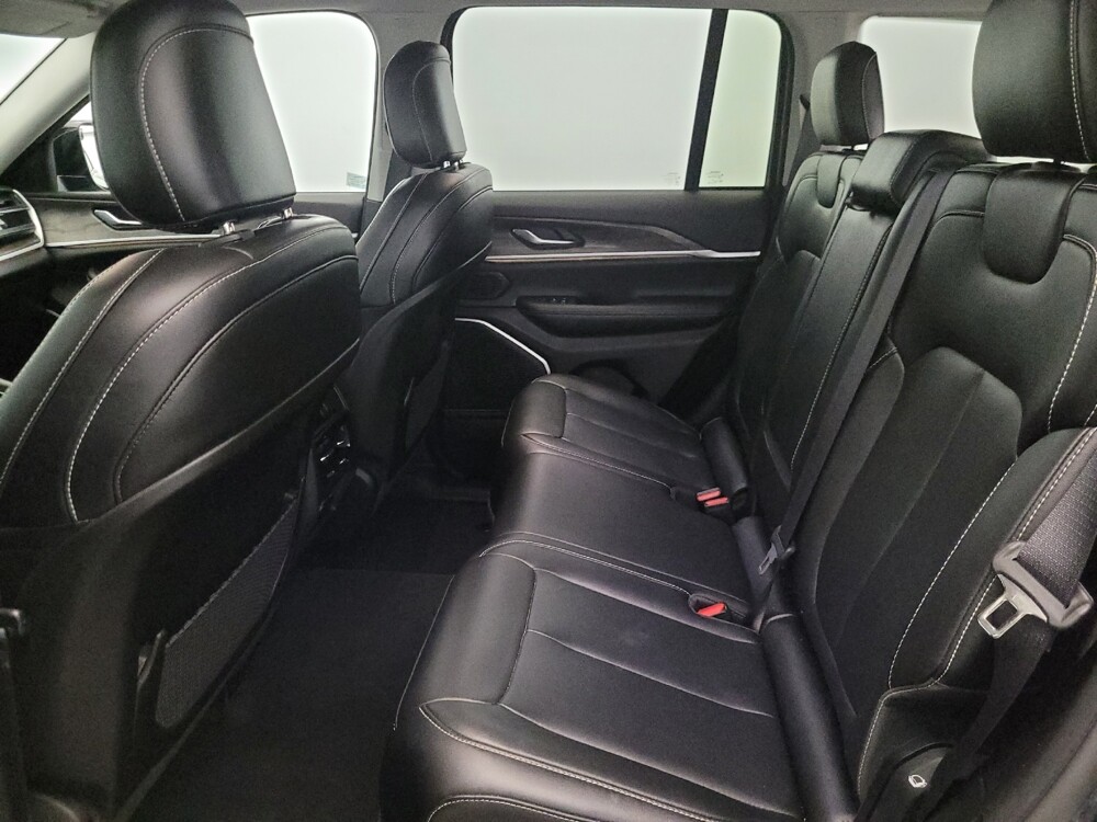 2023 Jeep Grand Cherokee in Plymouth Meeting, PA 19462 - 18144167 18