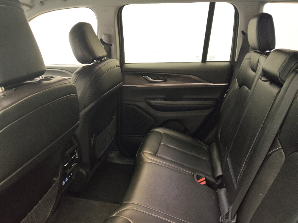 2023 Jeep Grand Cherokee in Lombard, IL 60148 - 18144176 18