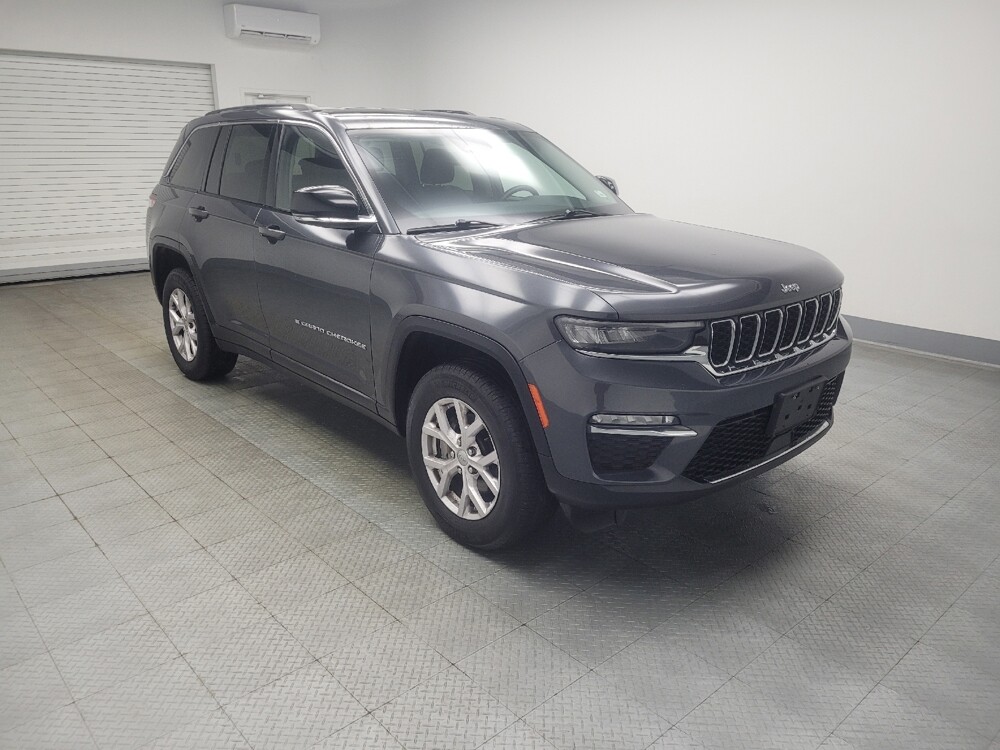 2022 Jeep Grand Cherokee in Indianapolis, IN 46219 - 18144178 11