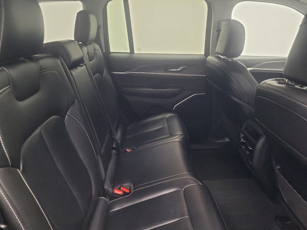 2022 Jeep Grand Cherokee in Indianapolis, IN 46219 - 18144178 19