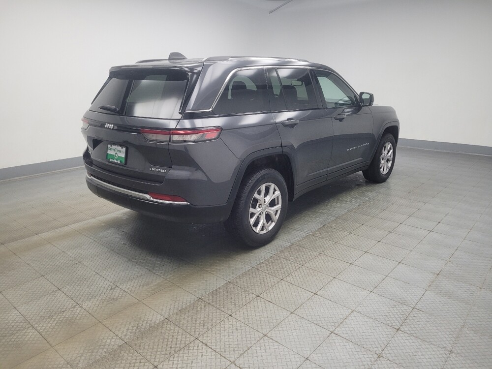 2022 Jeep Grand Cherokee in Indianapolis, IN 46219 - 18144178 10