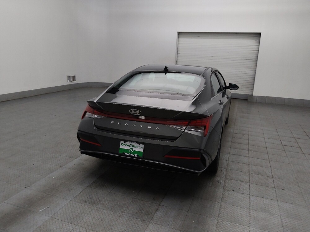 2025 Hyundai Elantra in Stone Mountain, GA 30083 - 18144185 7