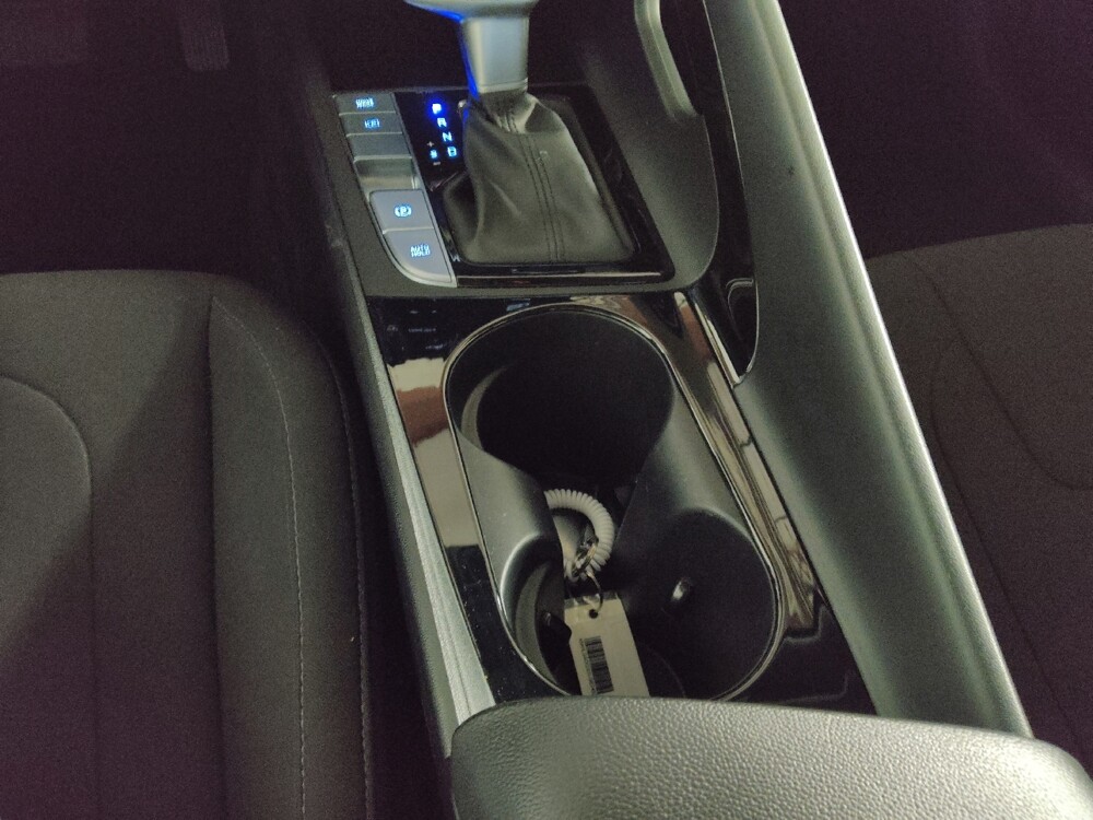 2025 Hyundai Elantra in Stone Mountain, GA 30083 - 18144185 26