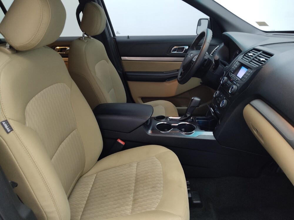 2017 Ford Explorer in Salem, VA 24153 - 18144187 21