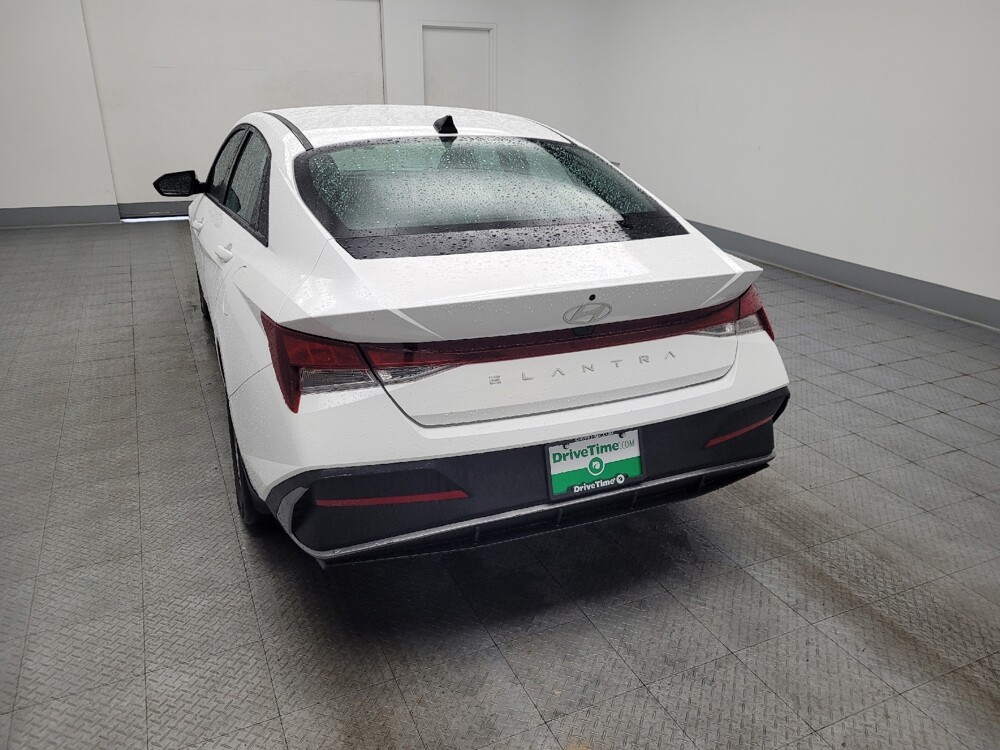 2025 Hyundai Elantra in Memphis, TN 38115 - 18144195 6