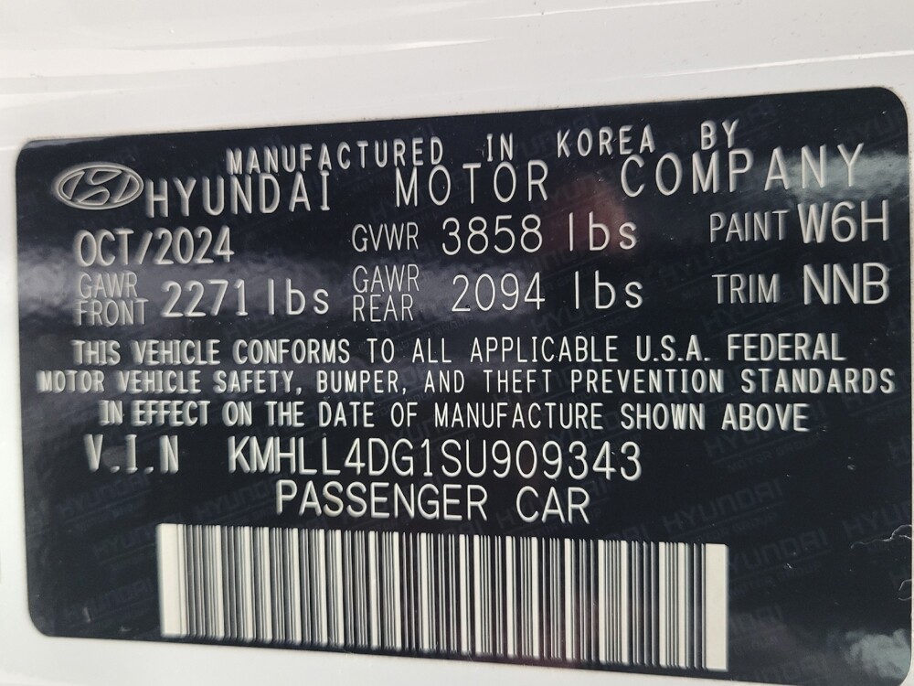 2025 Hyundai Elantra in Memphis, TN 38115 - 18144195 33