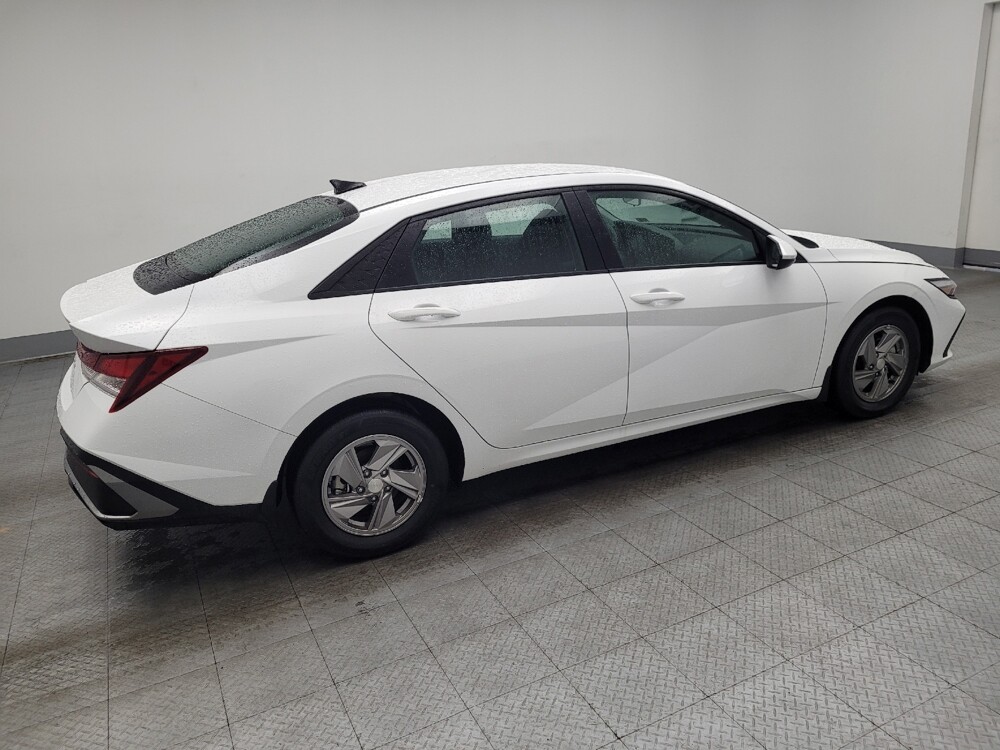 2025 Hyundai Elantra in Memphis, TN 38115 - 18144195 10