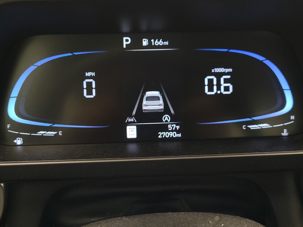 2025 Hyundai Elantra in Memphis, TN 38115 - 18144195 23