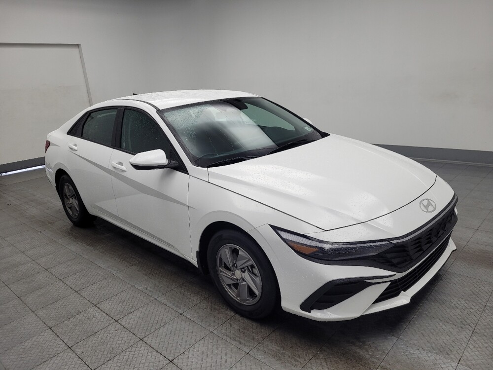 2025 Hyundai Elantra in Memphis, TN 38115 - 18144195 13