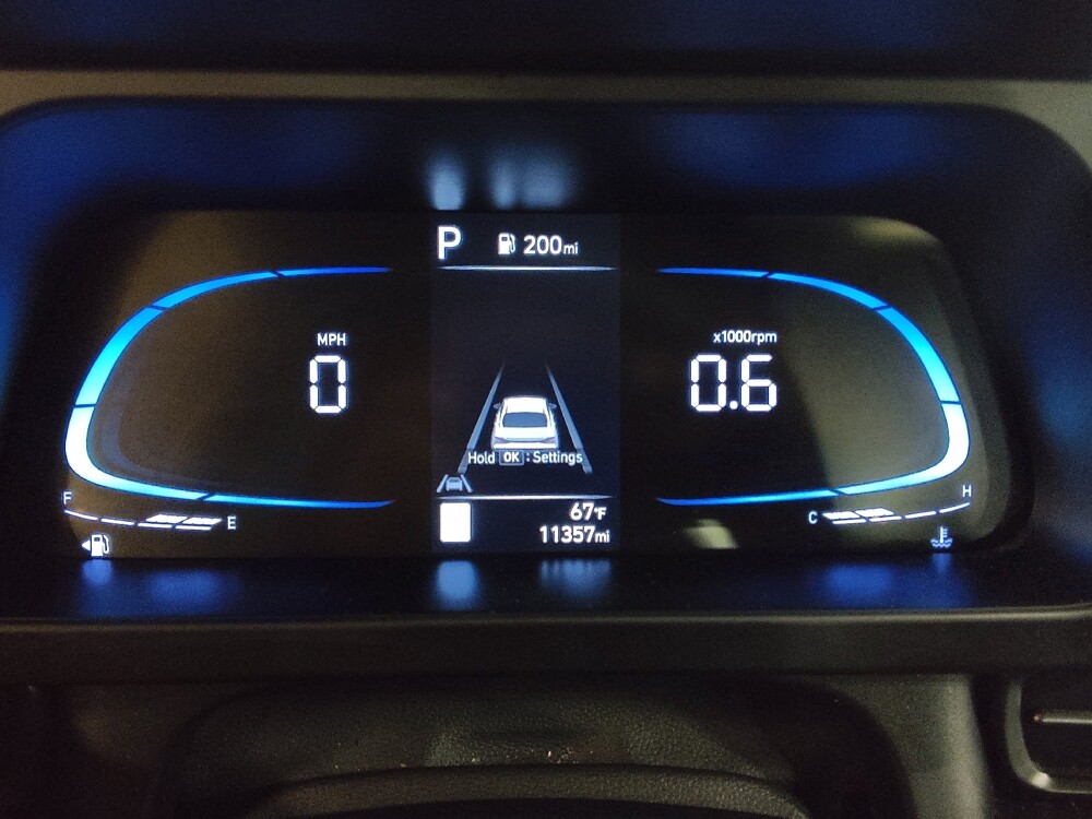 2025 Hyundai Elantra in Plano, TX 75074 - 18144200 23