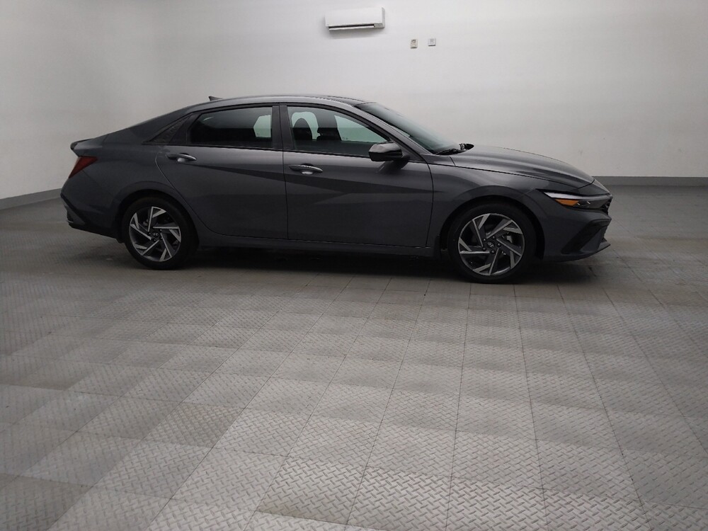 2025 Hyundai Elantra in Plano, TX 75074 - 18144200 11