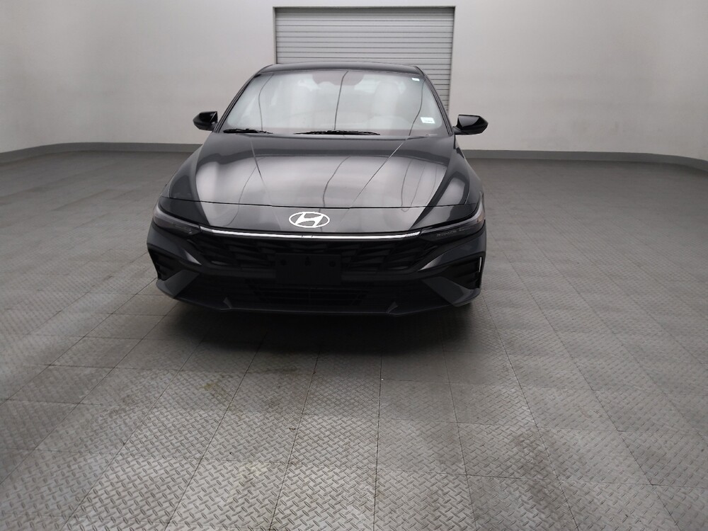 2025 Hyundai Elantra in Plano, TX 75074 - 18144200 15