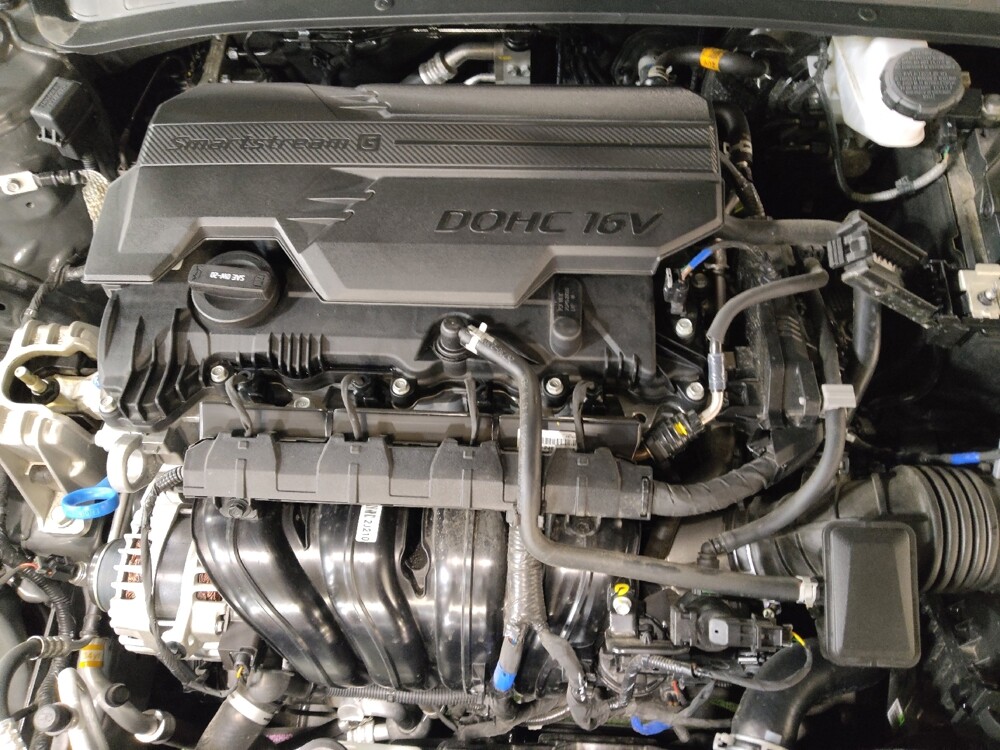 2025 Hyundai Elantra in Plano, TX 75074 - 18144200 30