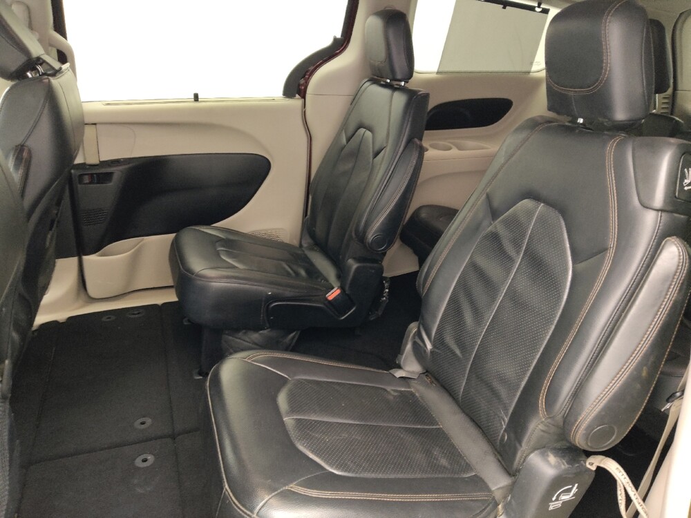 2017 Chrysler Pacifica in Gladstone, MO 64118 - 18144202 18