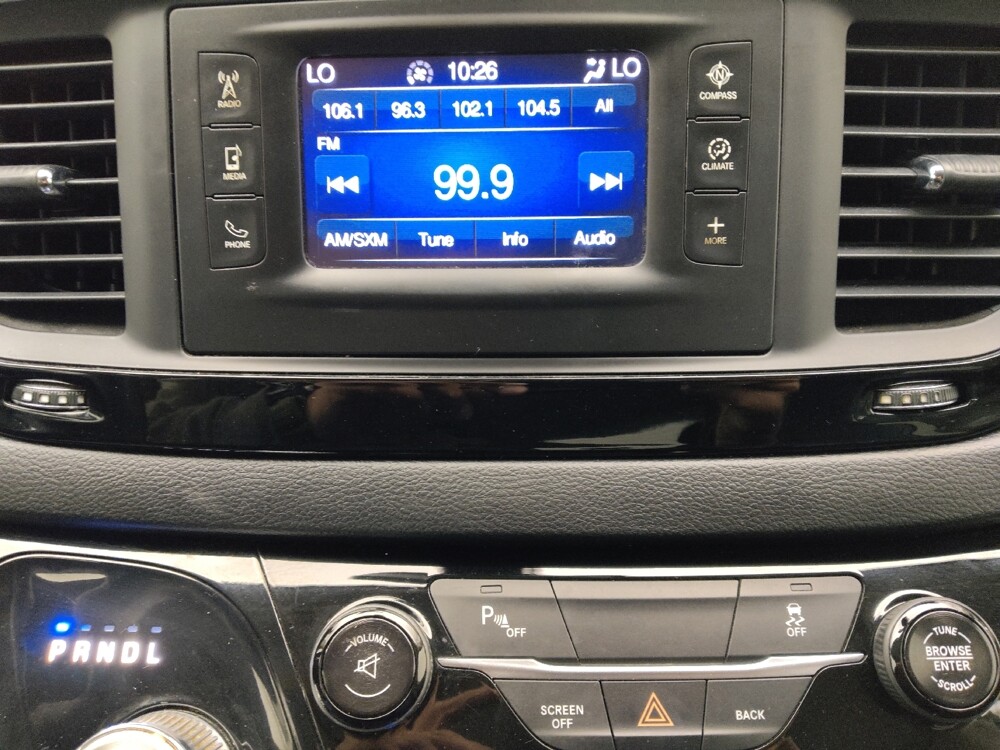 2017 Chrysler Pacifica in Gladstone, MO 64118 - 18144202 25