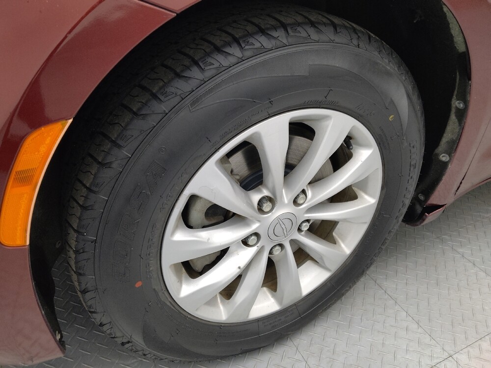 2017 Chrysler Pacifica in Gladstone, MO 64118 - 18144202 31