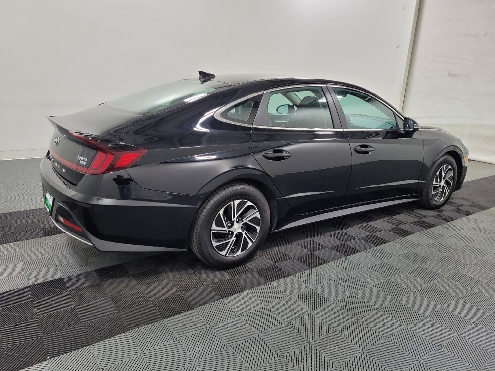2023 Hyundai Sonata in Langhorne, PA 19047 - 18144209 10