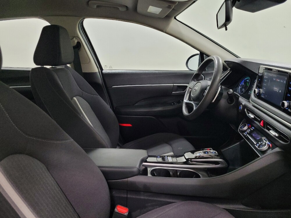 2023 Hyundai Sonata in Langhorne, PA 19047 - 18144209 21