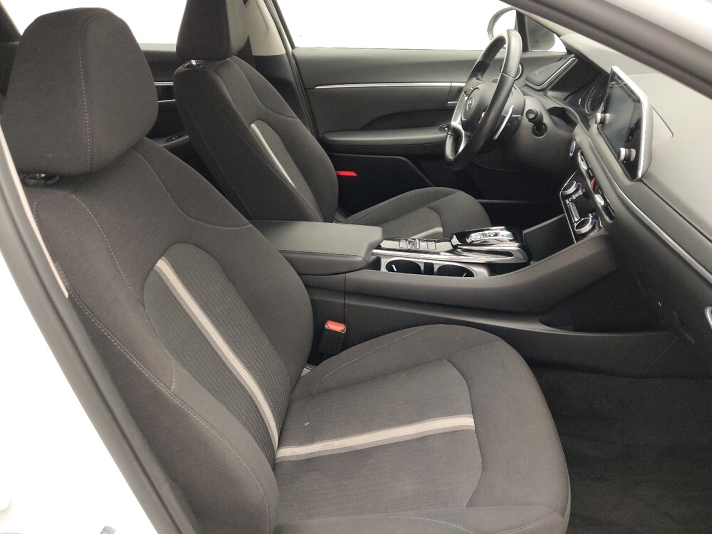 2021 Hyundai Sonata in Gladstone, MO 64118 - 18144211 21