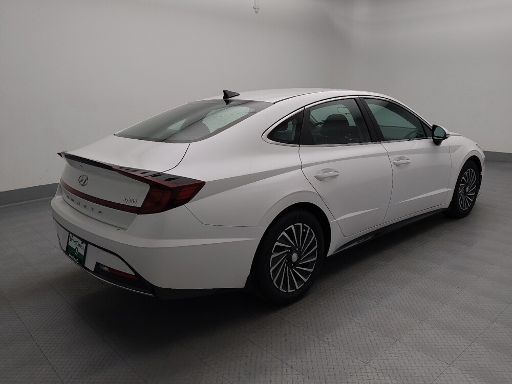 2021 Hyundai Sonata in Gladstone, MO 64118 - 18144211 10