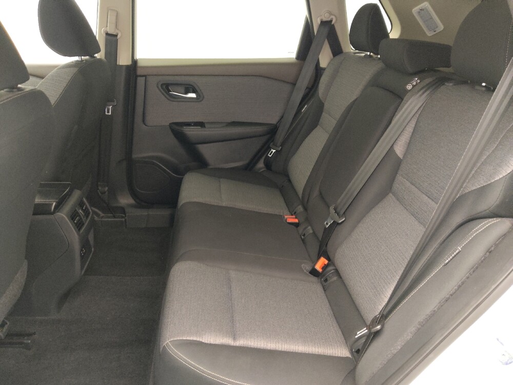 2023 Nissan Rogue in Gladstone, MO 64118 - 18144212 18